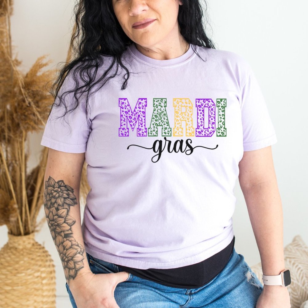 Mardi Gras Leopard Print Graphic Tee